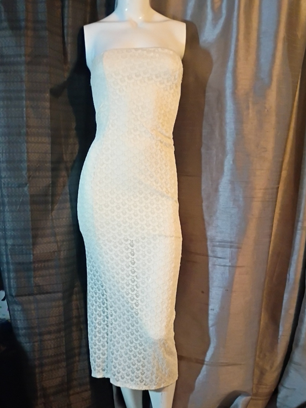 Blue Blush Cream Strapless Lace Midi Dress